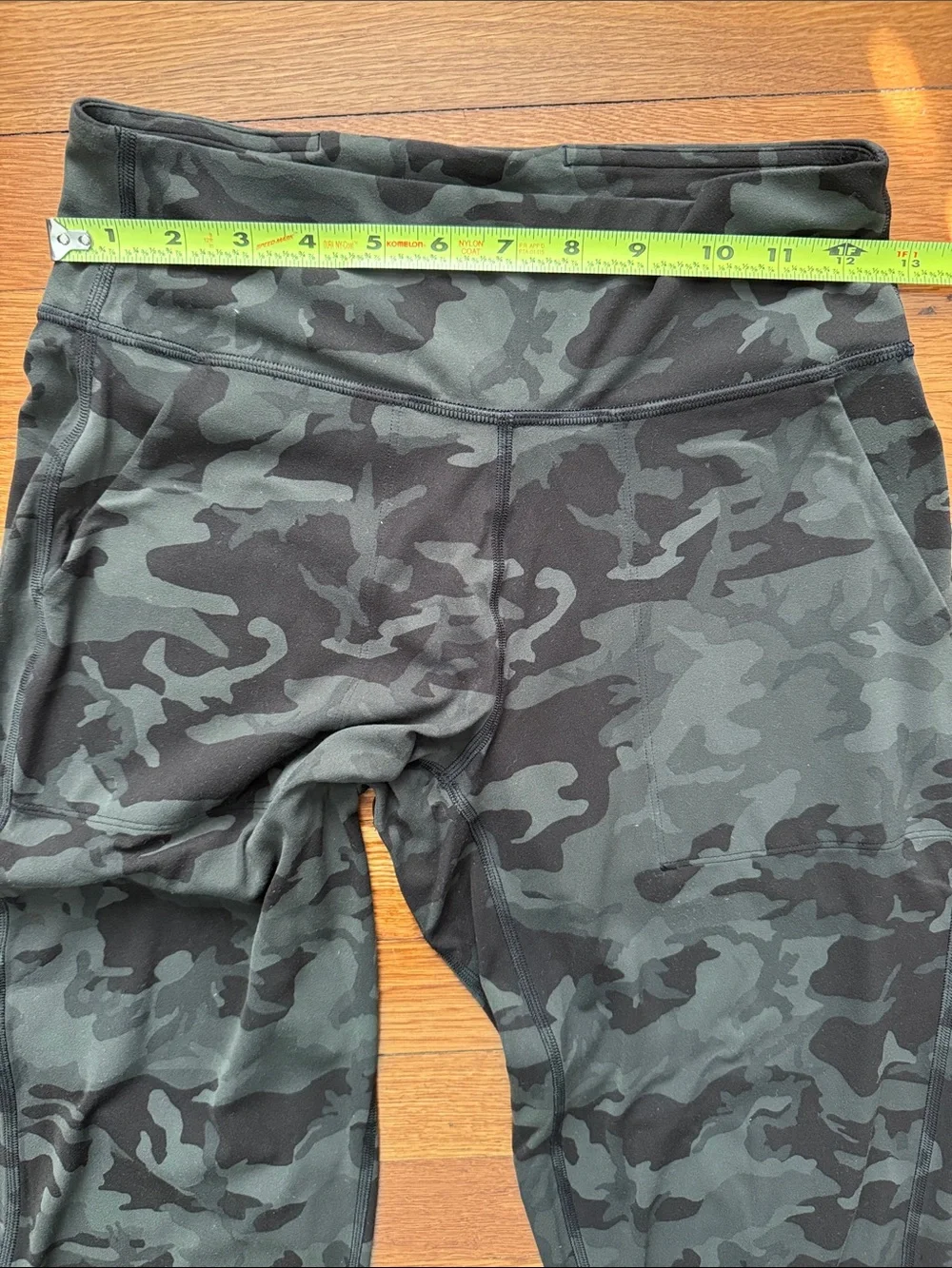 Lululemon Athletica Align 28”Green & Black Camo Align Joggers